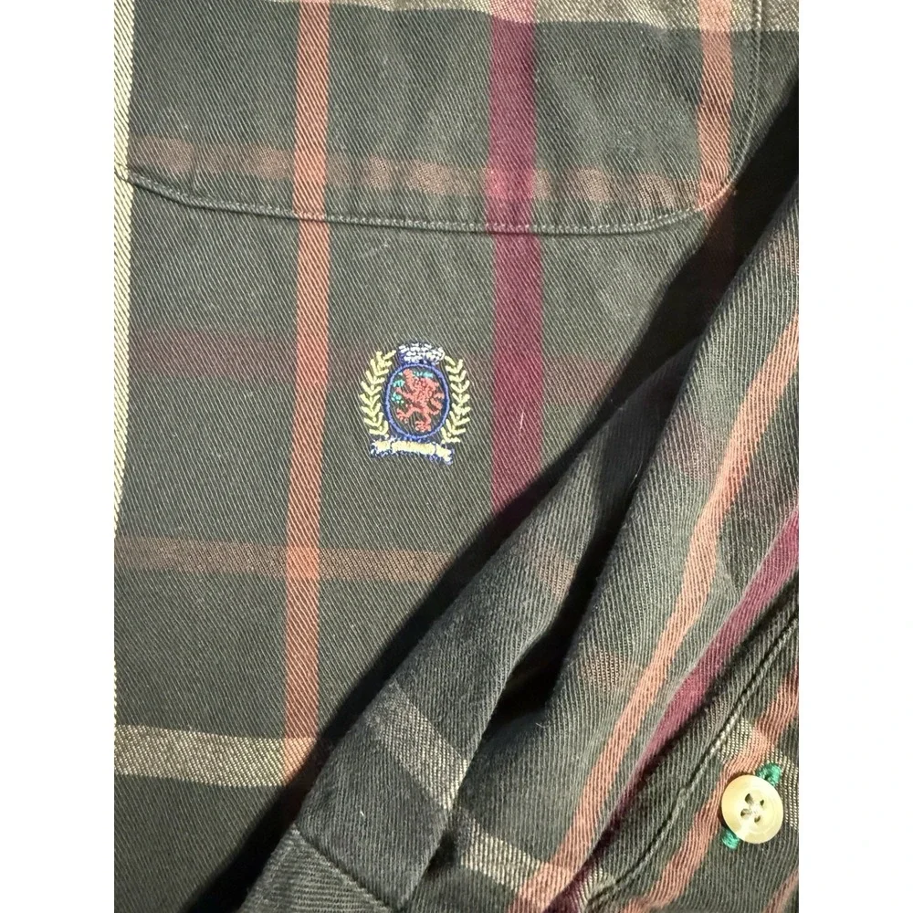 VINTAGE Tommy Hilfiger Shirt Mens XL Plaid Flannel Crest Logo‎ Button Down 90s